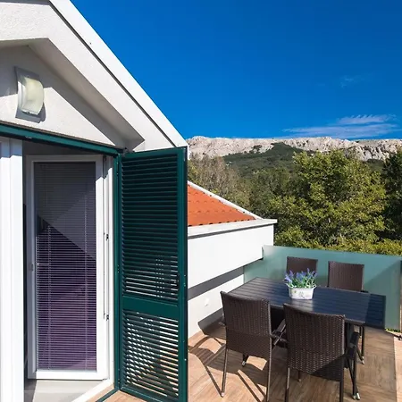 With Parking Space Baska, Krk - 19674 Apartmán Baška